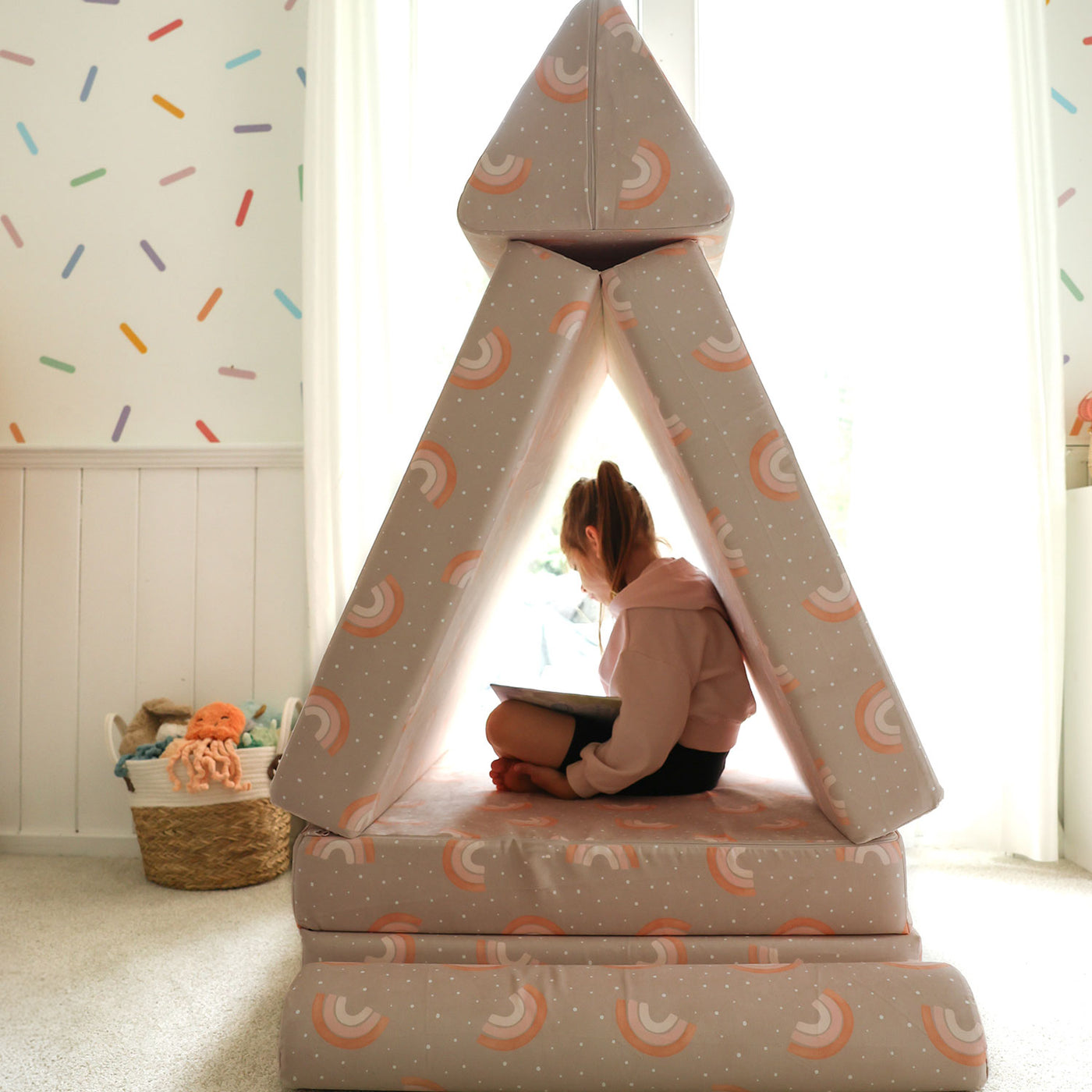 #color_the-joey-fort-cover-set-after-the-rain